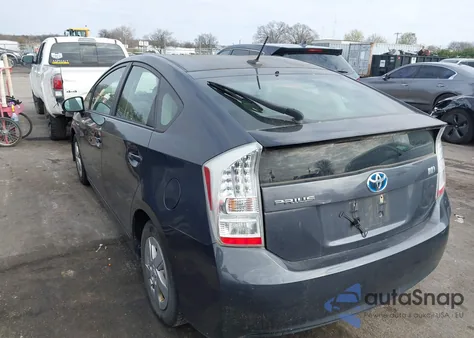 2011 Toyota Prius Two from USA, damaged, VIN JTDKN3DU2B5343181